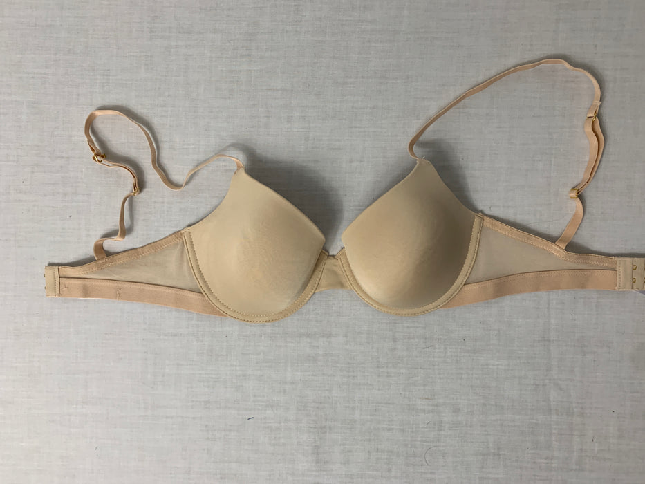 32d Breast Size