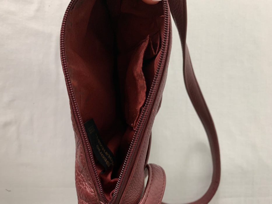 Stone Mountain Accessories | Bags | Stone Mountain Gorgeous Leather Over  Shoulder Bag Guc | Poshmark