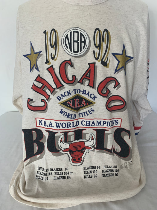 Vintage Chicago Bulls shirt 1992 NBA Chicago Bulls Back 2 Back